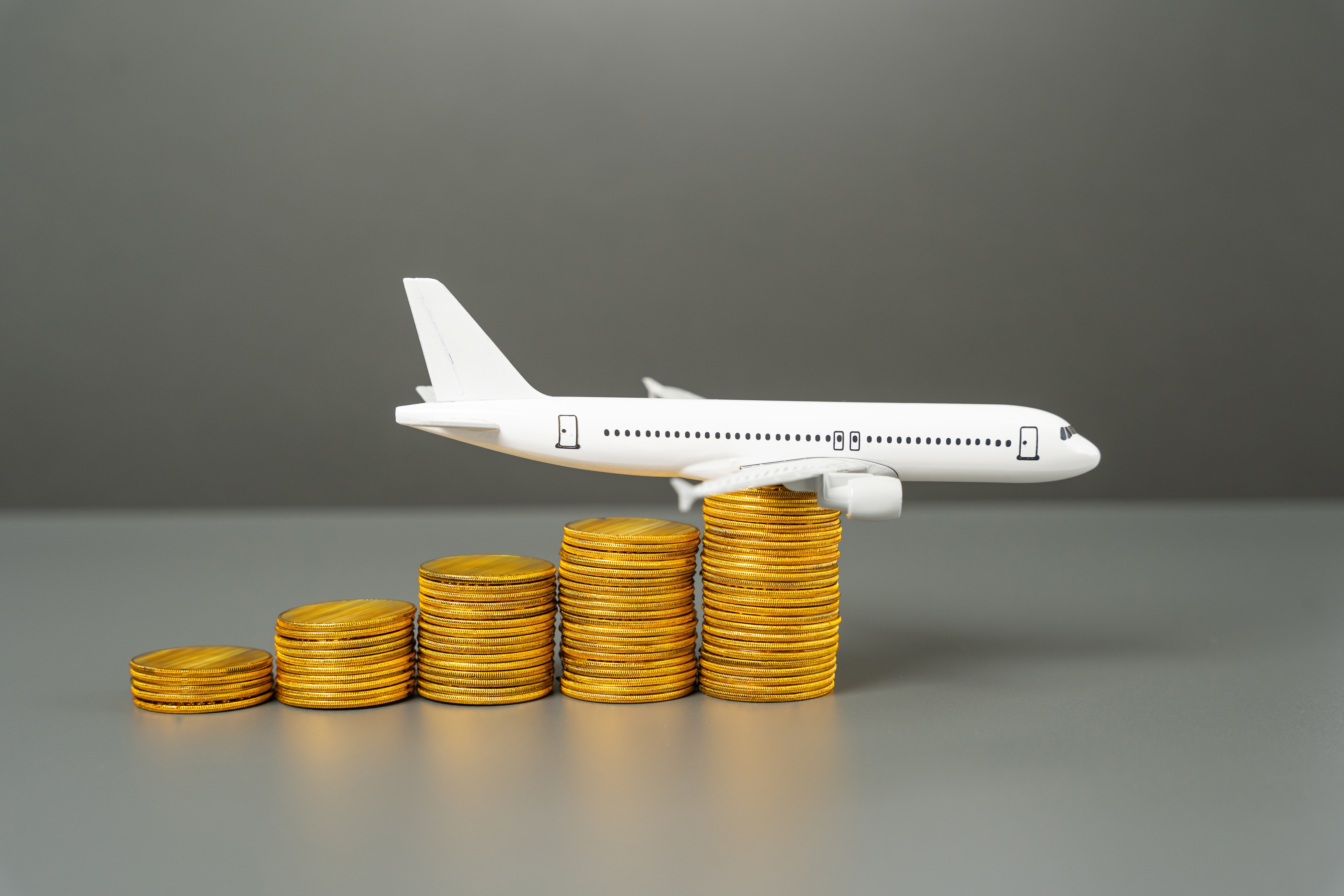 Why Flight Comparison Tools Save Time and Money